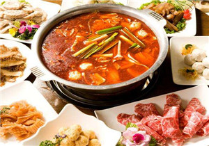 創(chuàng)業(yè)者必看： 重慶特色火鍋加盟陷阱有哪些？