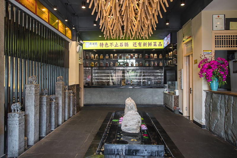 重慶火鍋店廚房如何設(shè)置1